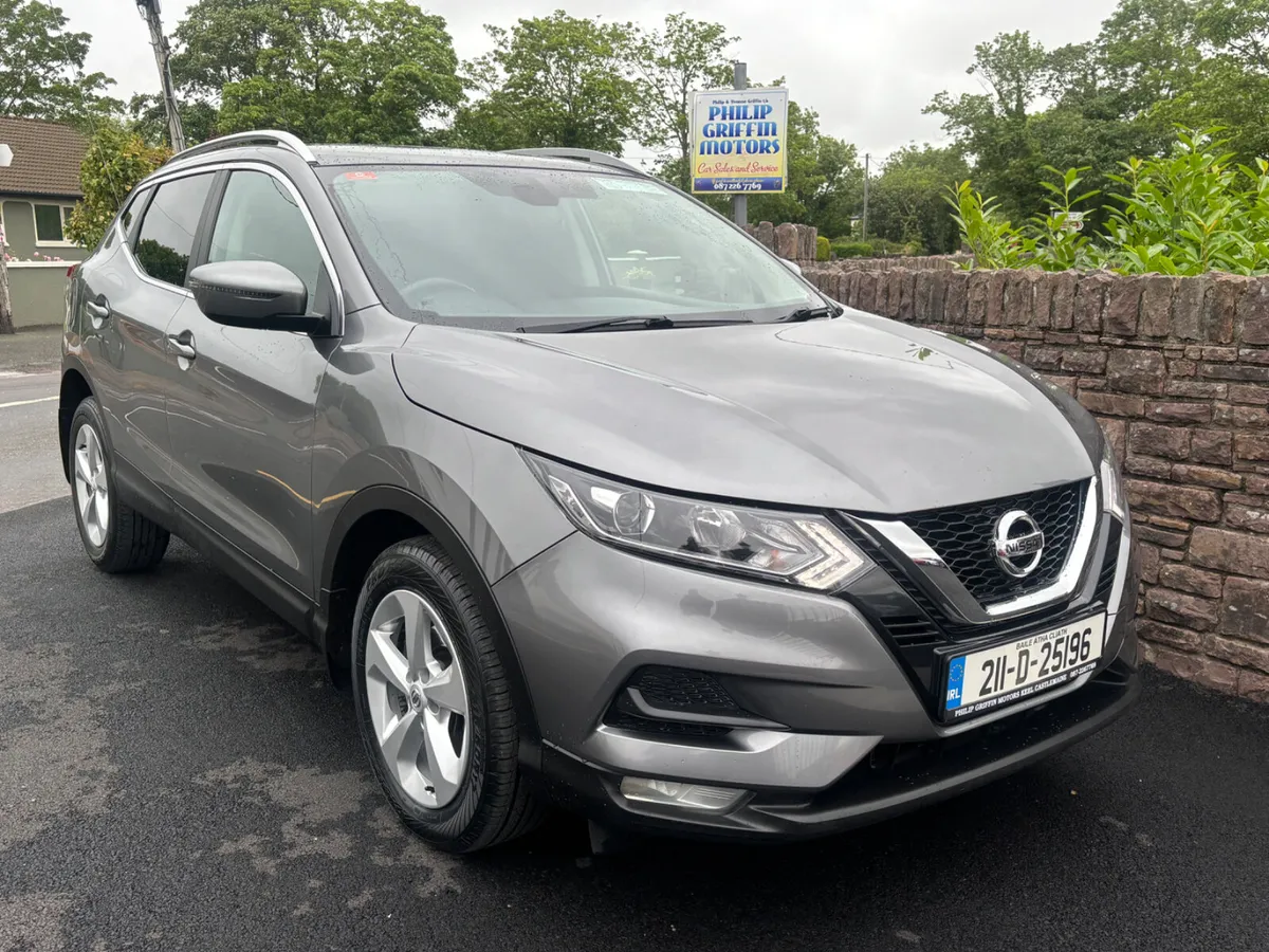 Nissan Qashqai SV Commercial  only 102000kms - Image 1