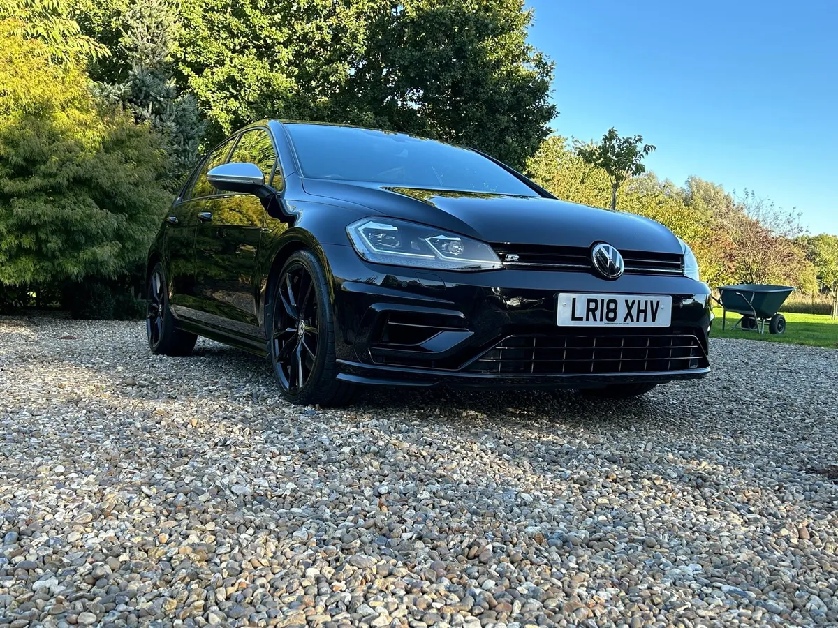 VW Golf R - High Spec - Image 4