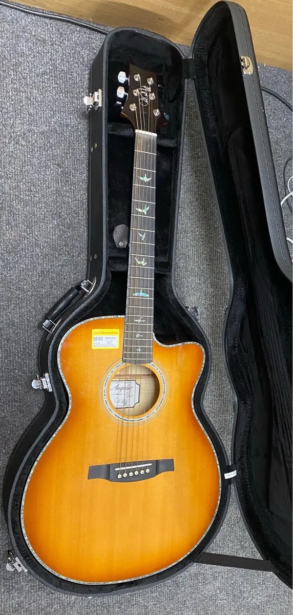 Guitar PRS Angelus SE+ case