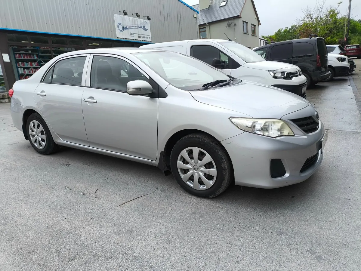 Toyota Corolla 2013 - Image 1
