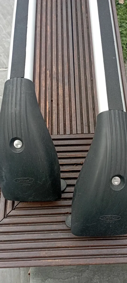 Roof bars - Image 1