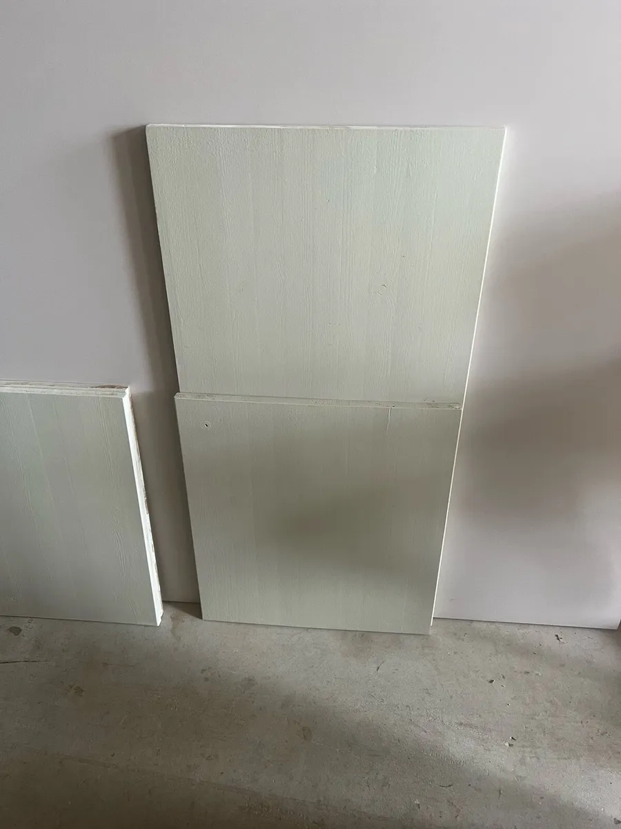 Painted pine wardrobe doors - Image 3