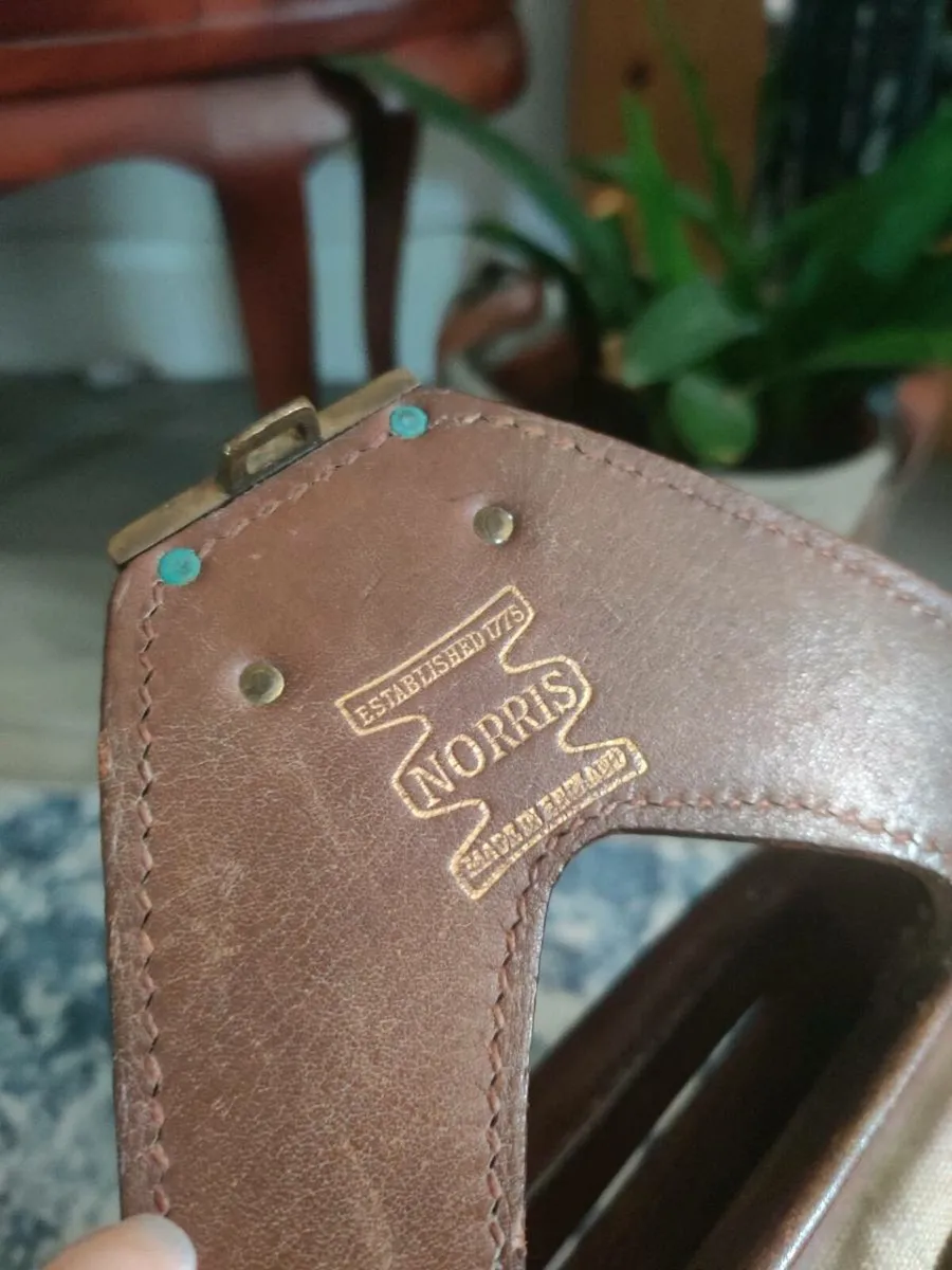 Leather briefcase - Image 3