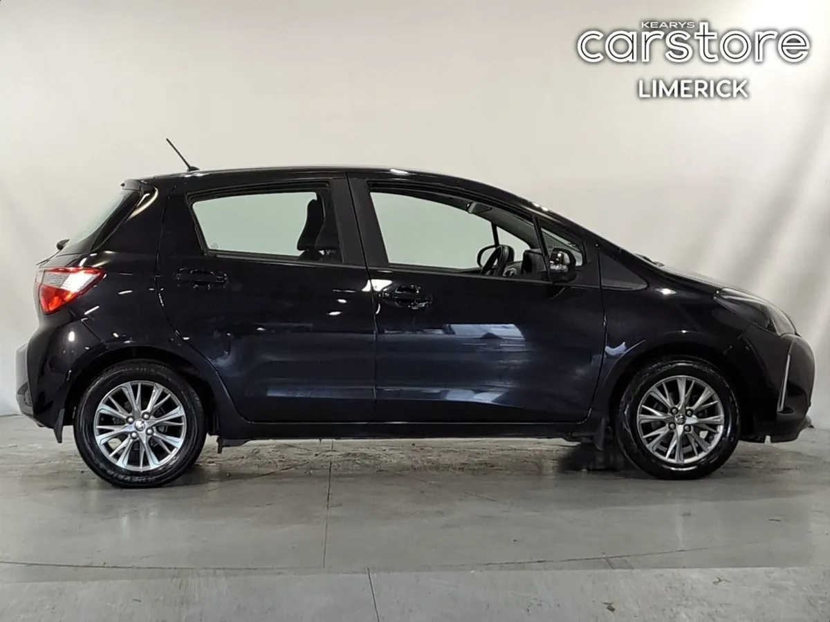 Toyota Yaris 1.0 Vvt-i 5Dr Luna - Image 2