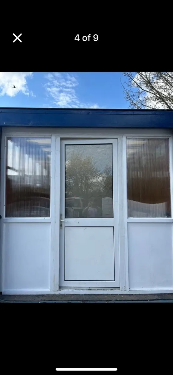 Living accommodation Cabin - Image 3