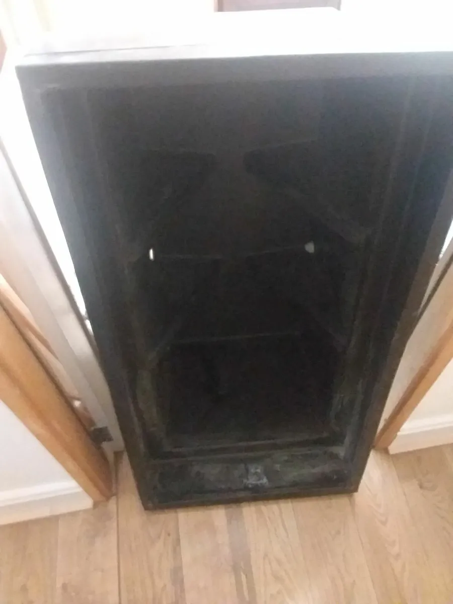 50 gallon water storage tank. - Image 3