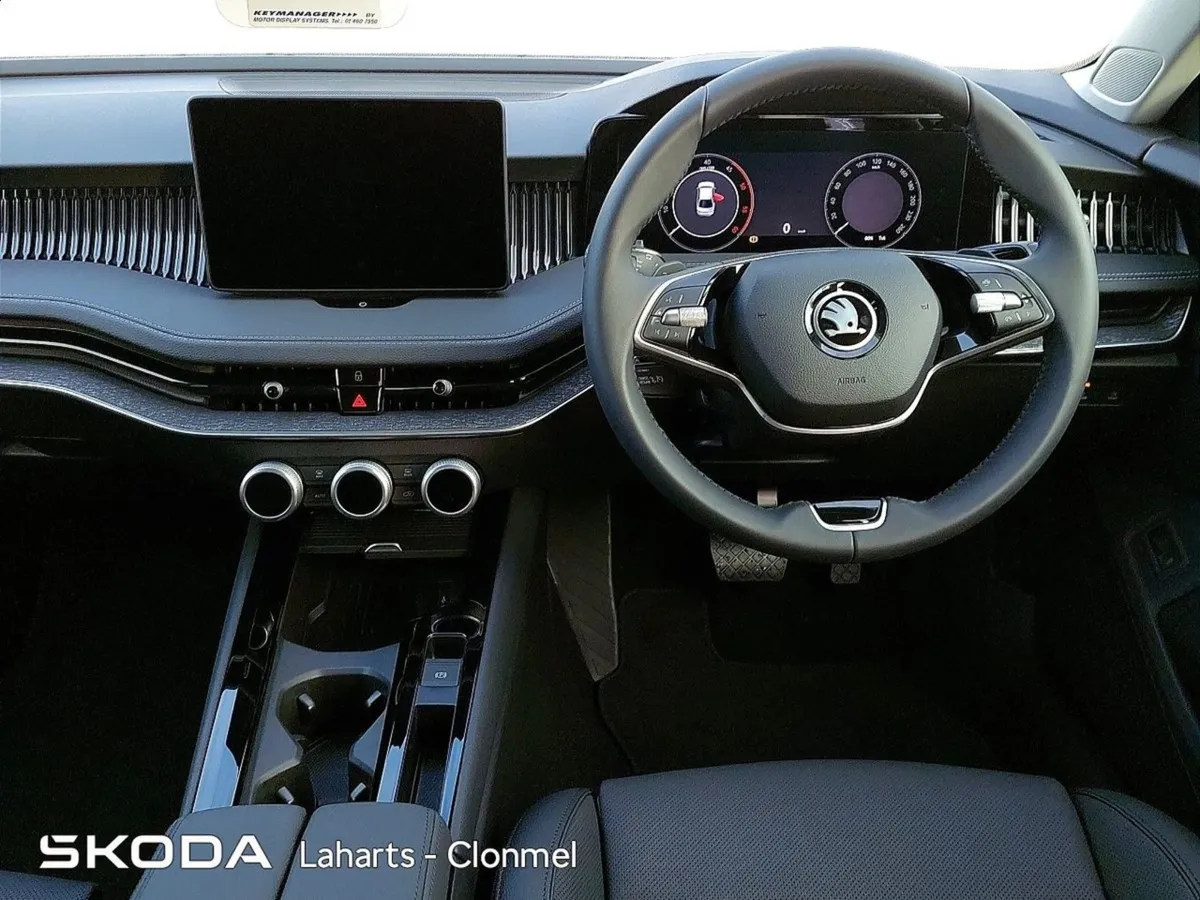 Skoda Superb Selection  2.0tdi 150HP DSG - Image 2