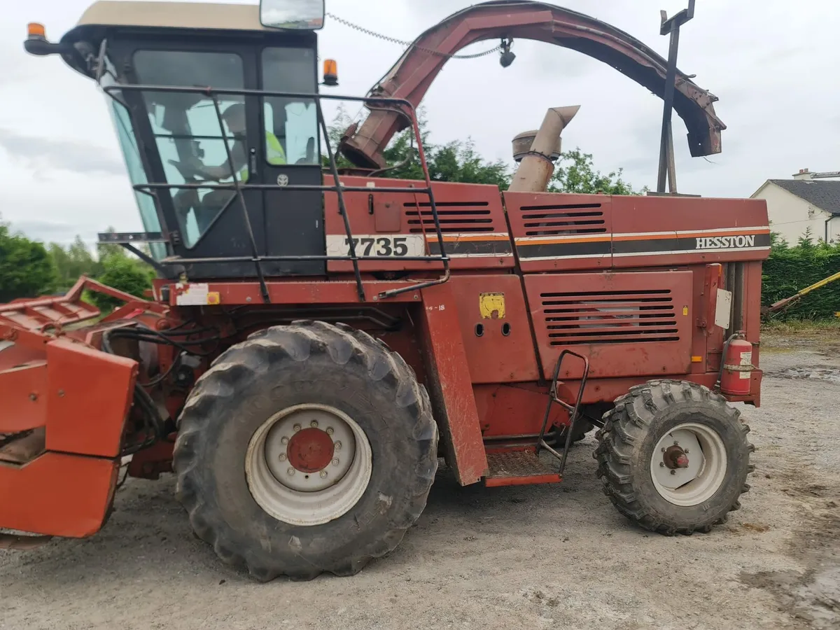 HESSTON 7735 - Image 2
