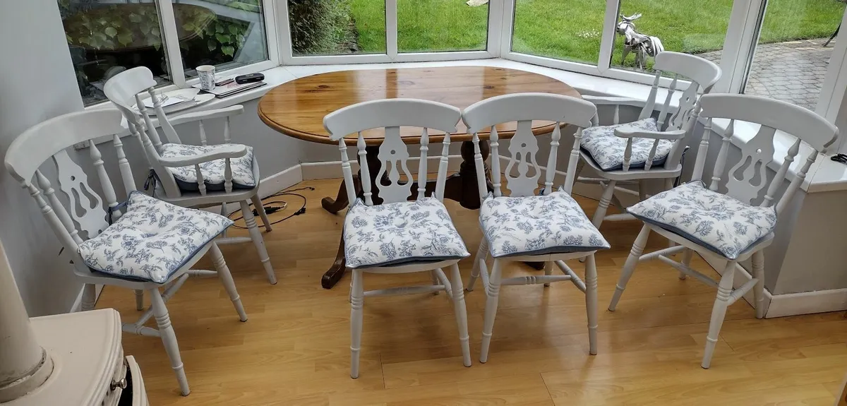 Hardwood Double Pod-Legged Table and 6 Chairs - Image 1