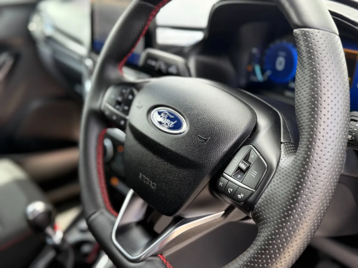 Ford Puma 2023 ST LINE 1.0L - Image 4