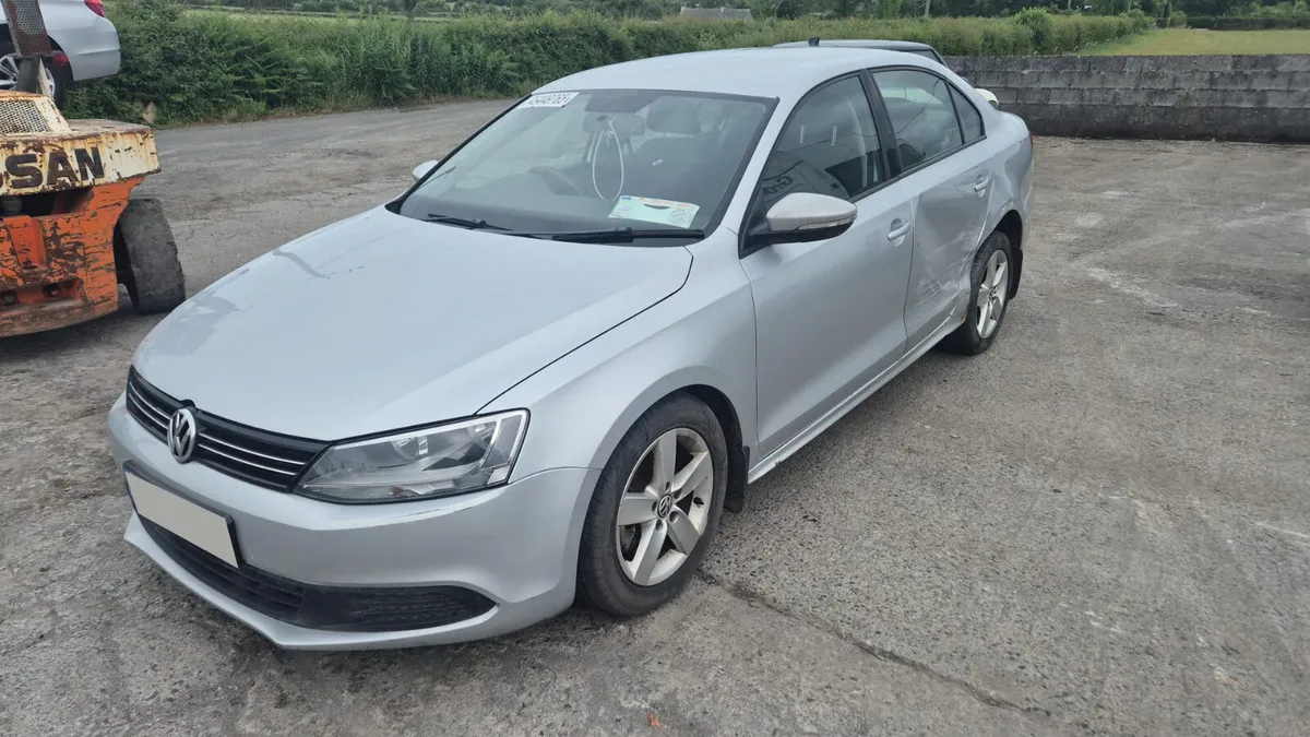 2012 VOLKSWAGEN JETTA 2.0 TDI CFF FOR BREAKING - Image 4