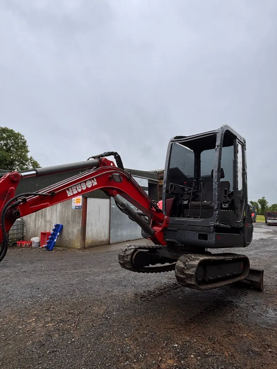 Wacker neuson 2.8 t - Image 4