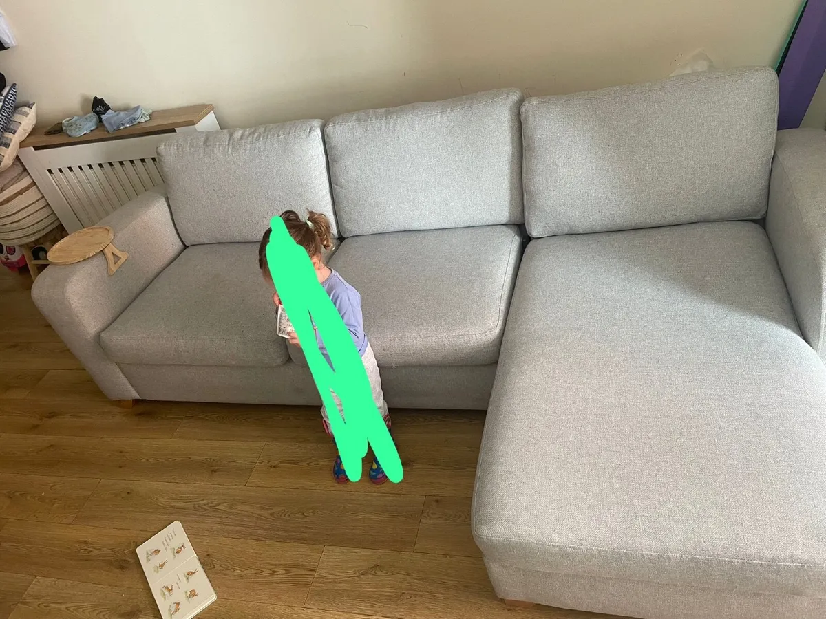 L shaped Couch - Image 1