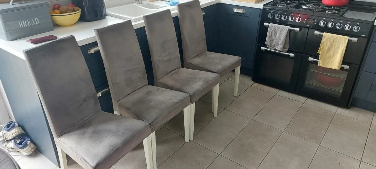 Dining chairs - Image 2