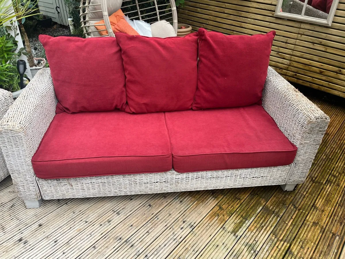 Outdoor furniture - Image 2
