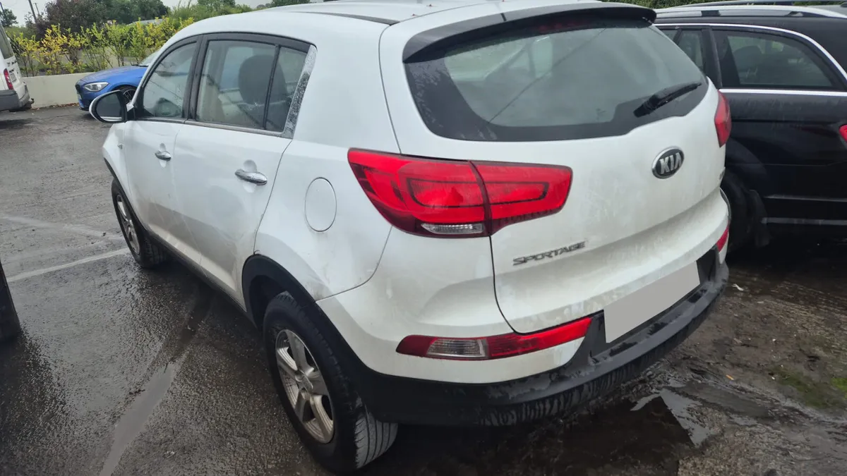 2016 KIA SPORTAGE 1.7 DIESEL FOR BREAKING! - Image 2