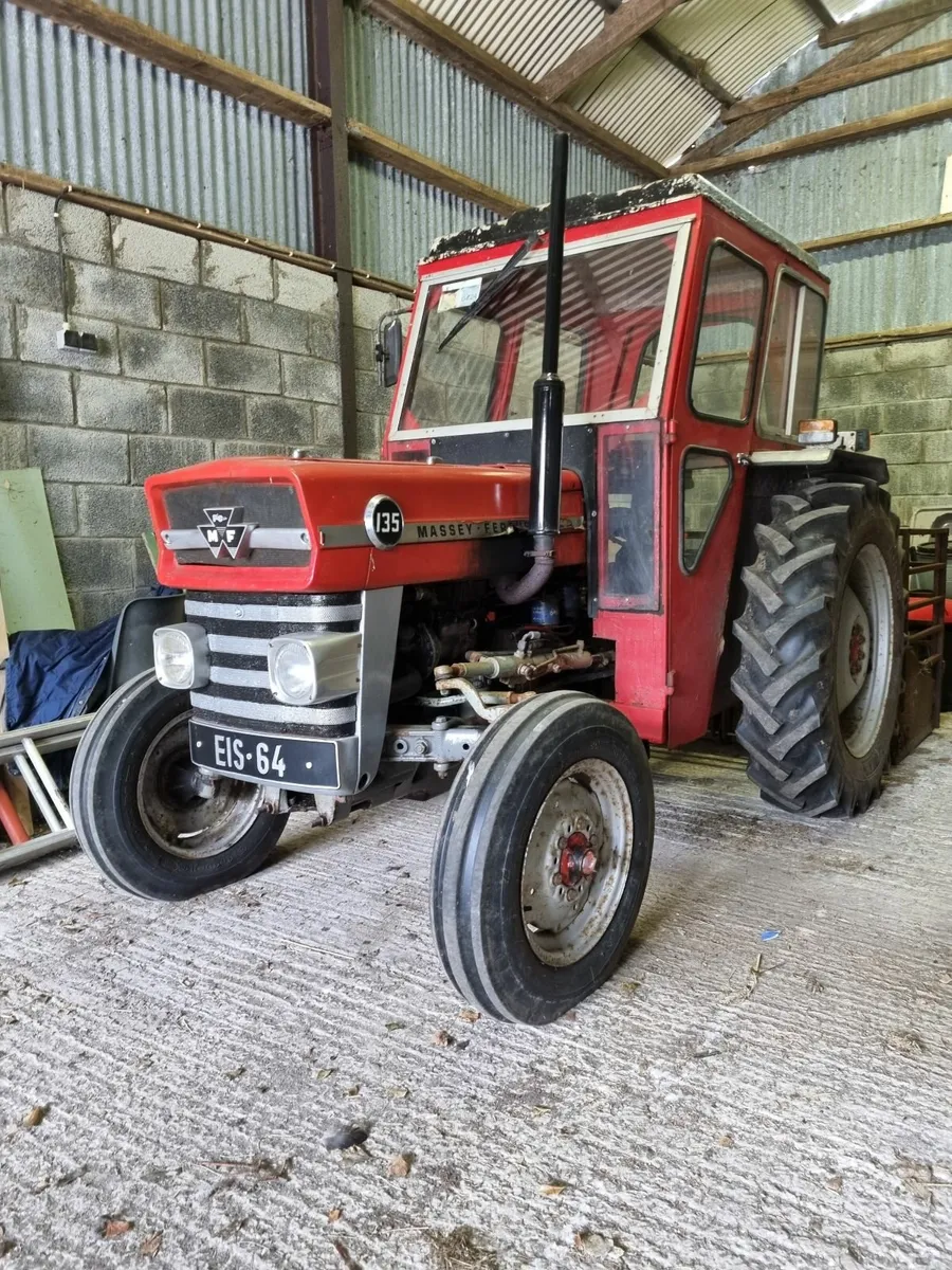 Massey Ferguson 135 - Image 1