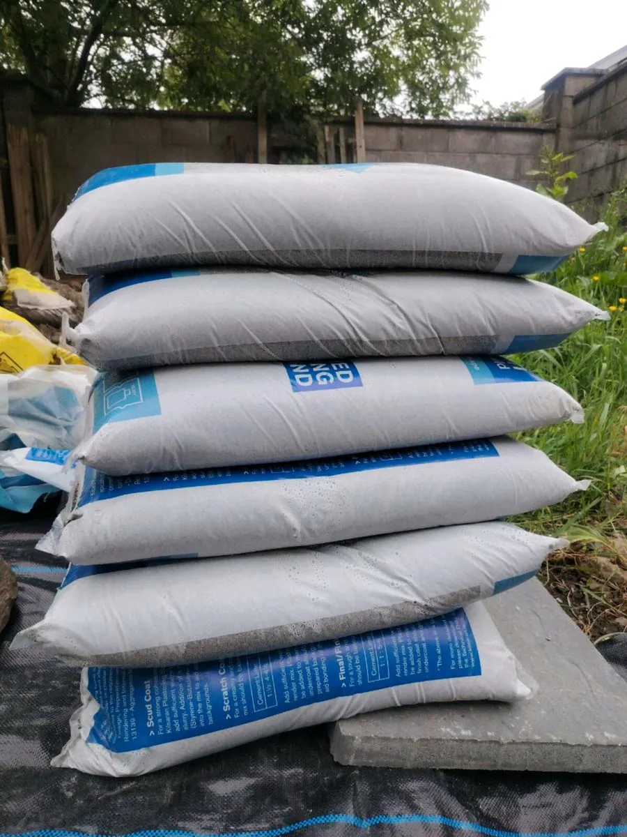 6x 25kg plastering sand AND 1x 25kg cement - Image 3