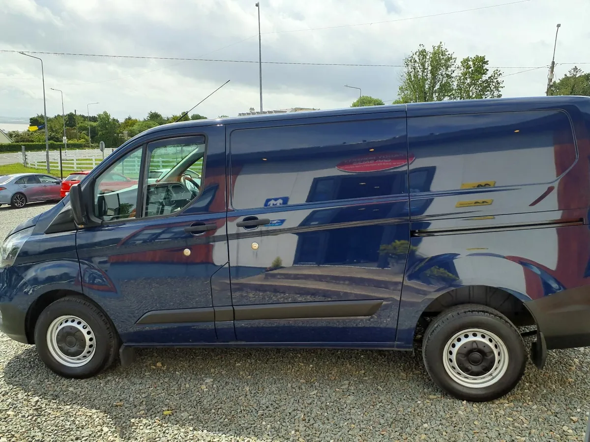 2022 Ford Transit Custom **Finance  €77 Per Week** - Image 2
