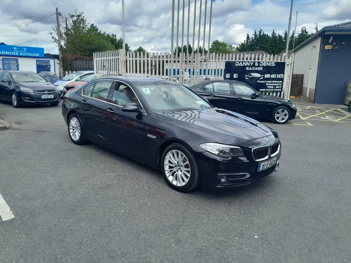 BMW 5-Series 2015 luxury - Image 1