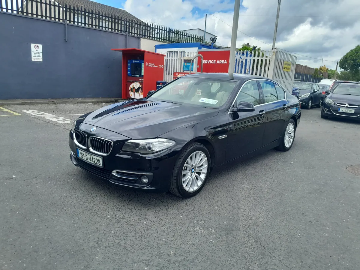 BMW 5-Series 2015 luxury - Image 3