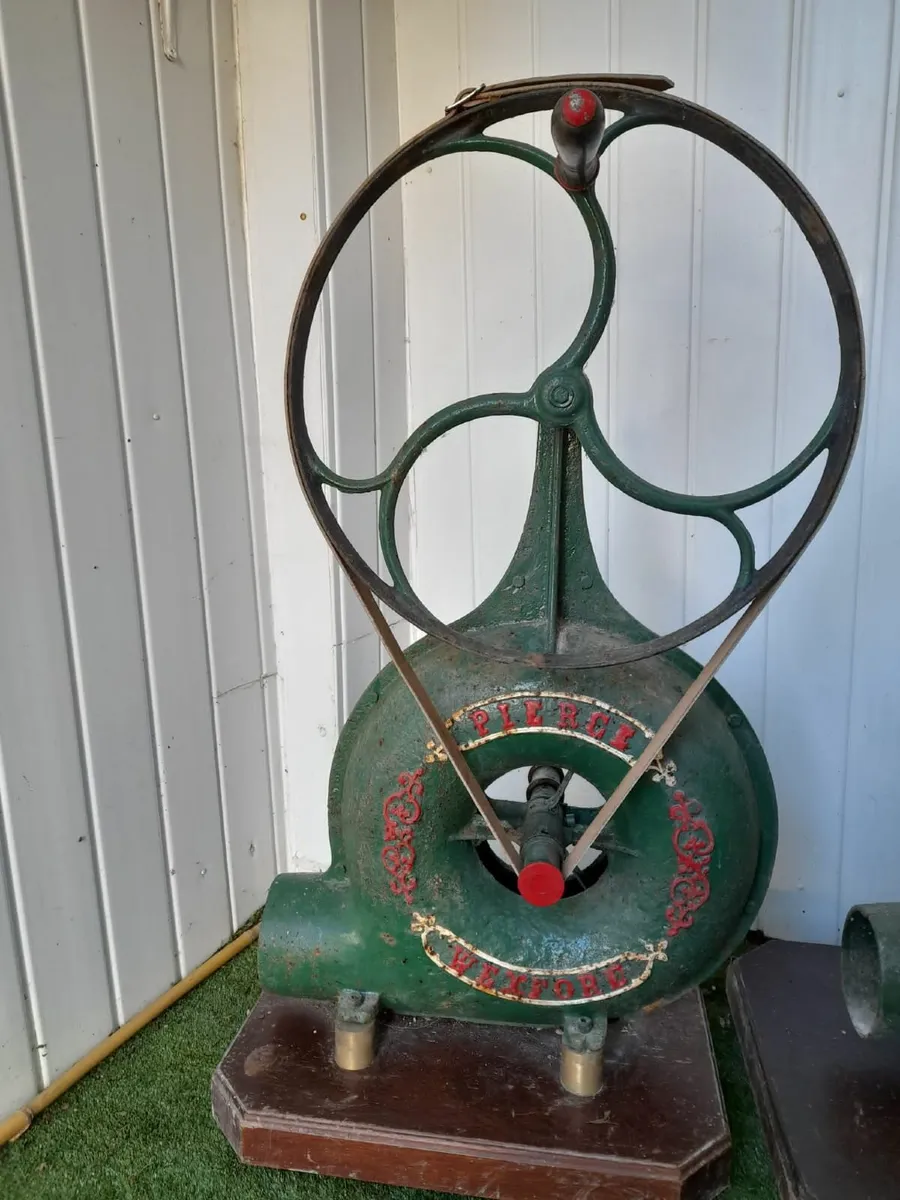 Bellows - Image 1