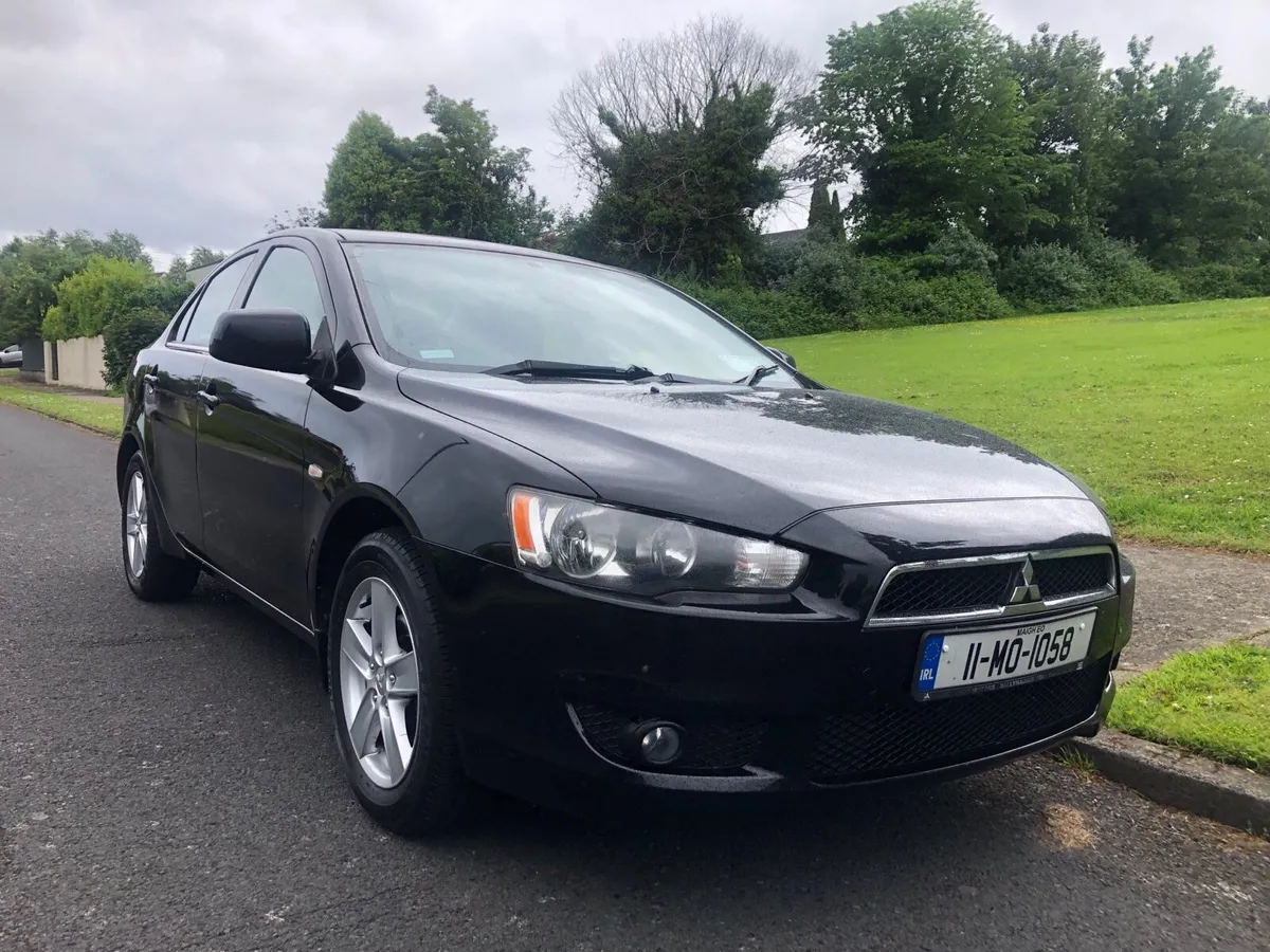 Mitsubishi lancer 1.5 Petrol intense - Image 2