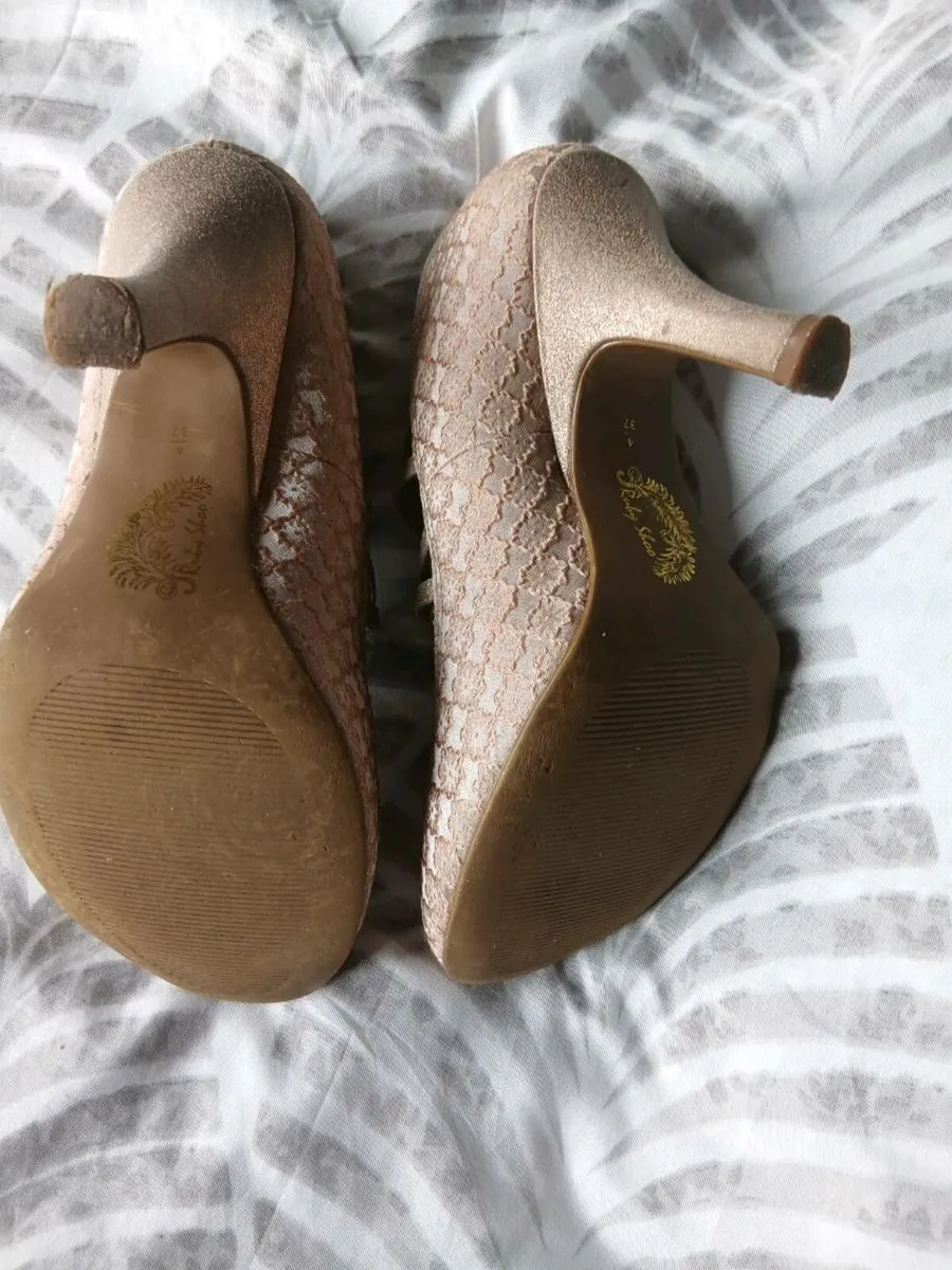Ruby shoes - Image 2