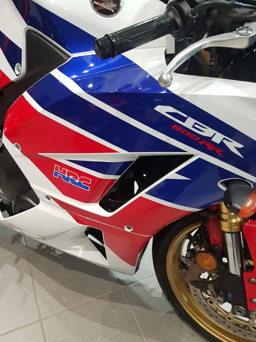 Honda CBR600RR - Image 3