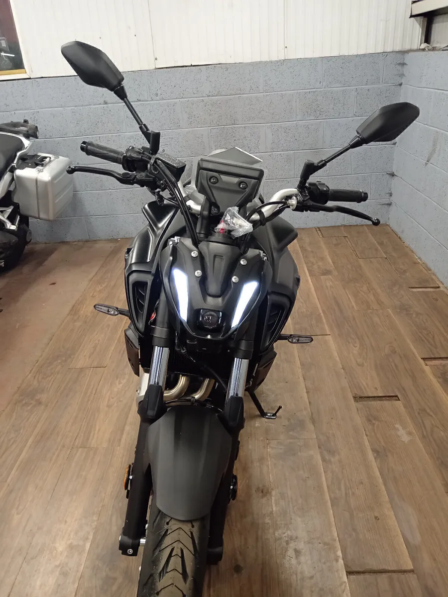 Yamaha MT-07 Black - Image 3
