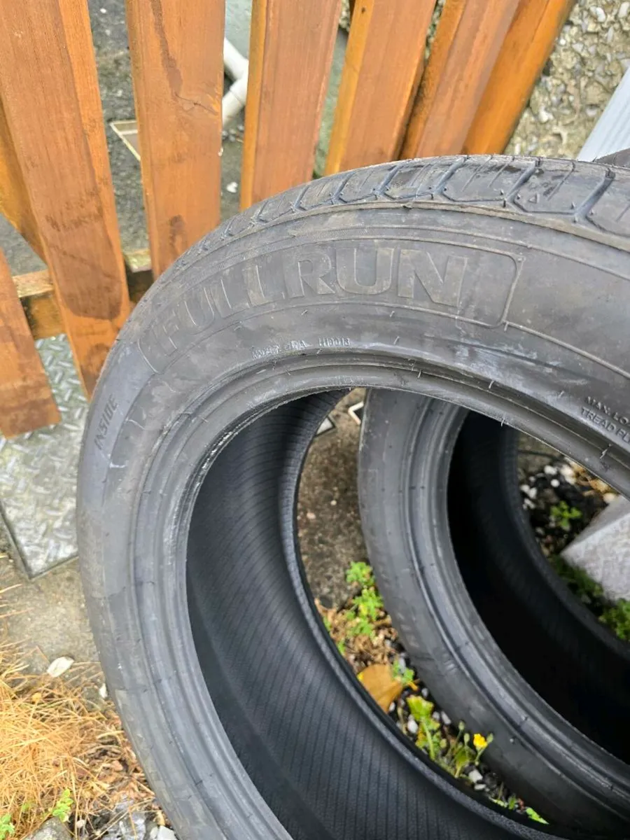 Tyres - Image 3