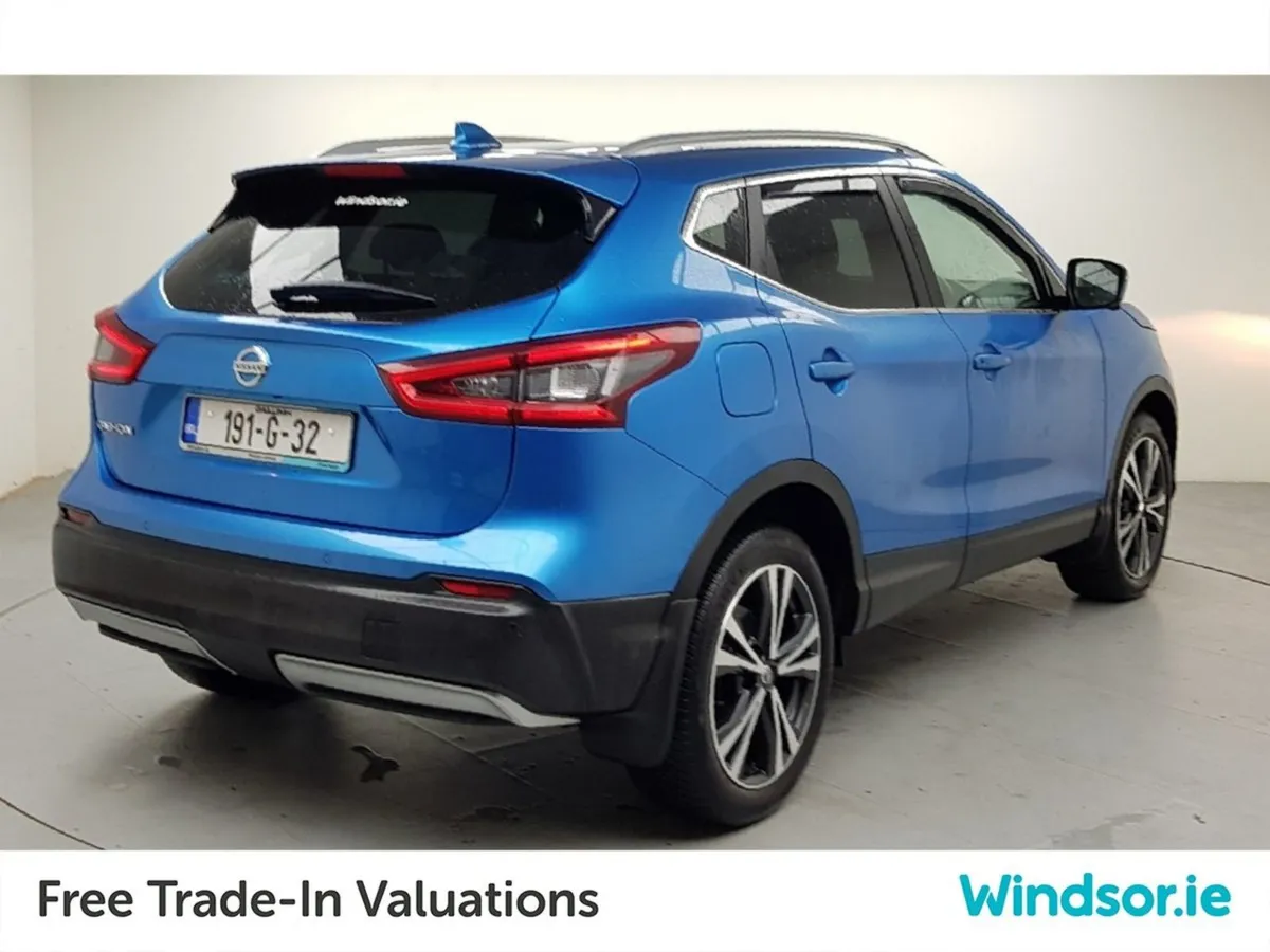 Nissan QASHQAI 1.2 PET SV CVT Premium - Image 4
