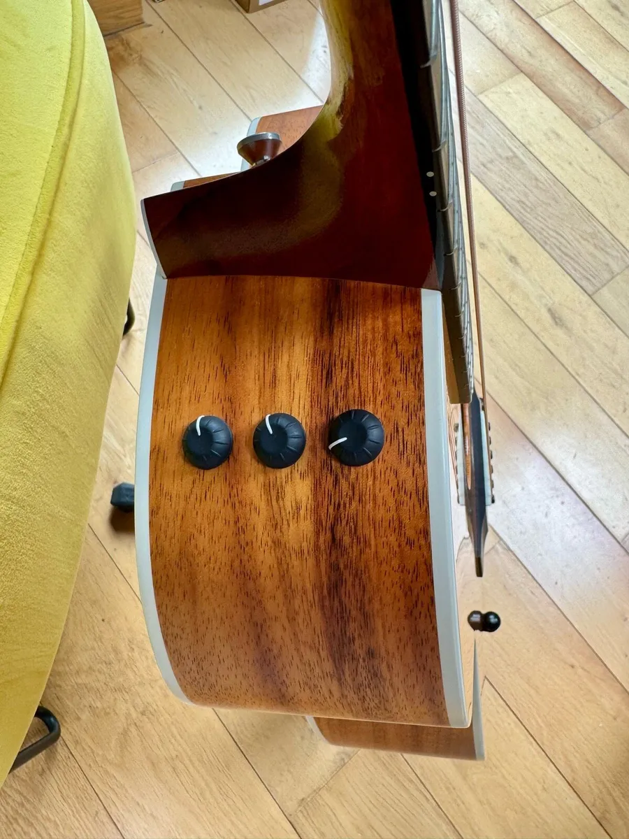 Taylor 214ce Koa - Image 4