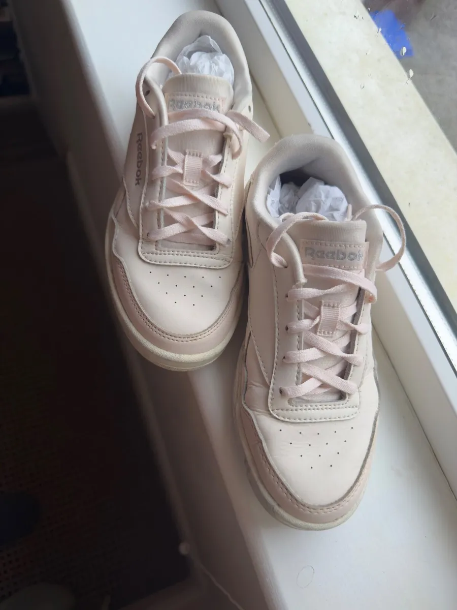 shoes - Image 1