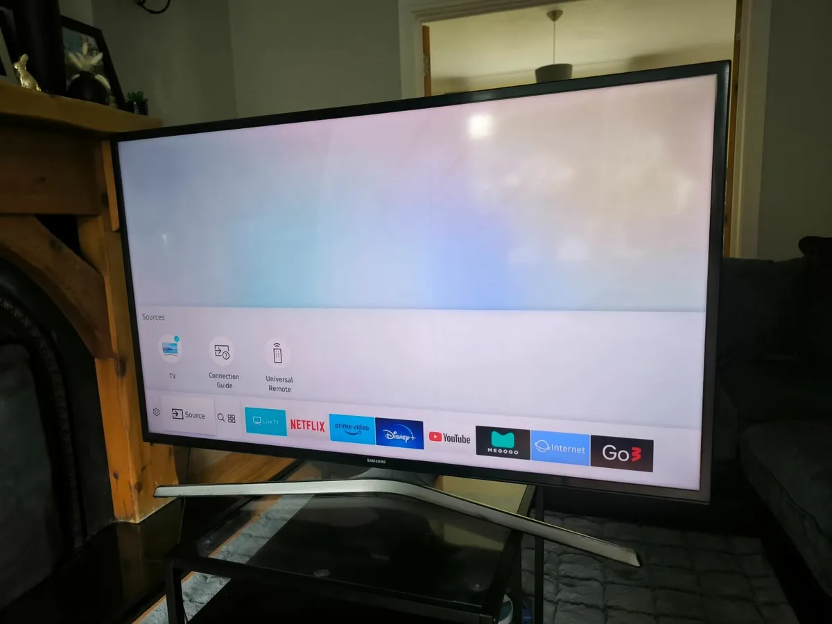 Samsung 6 series smart TV
