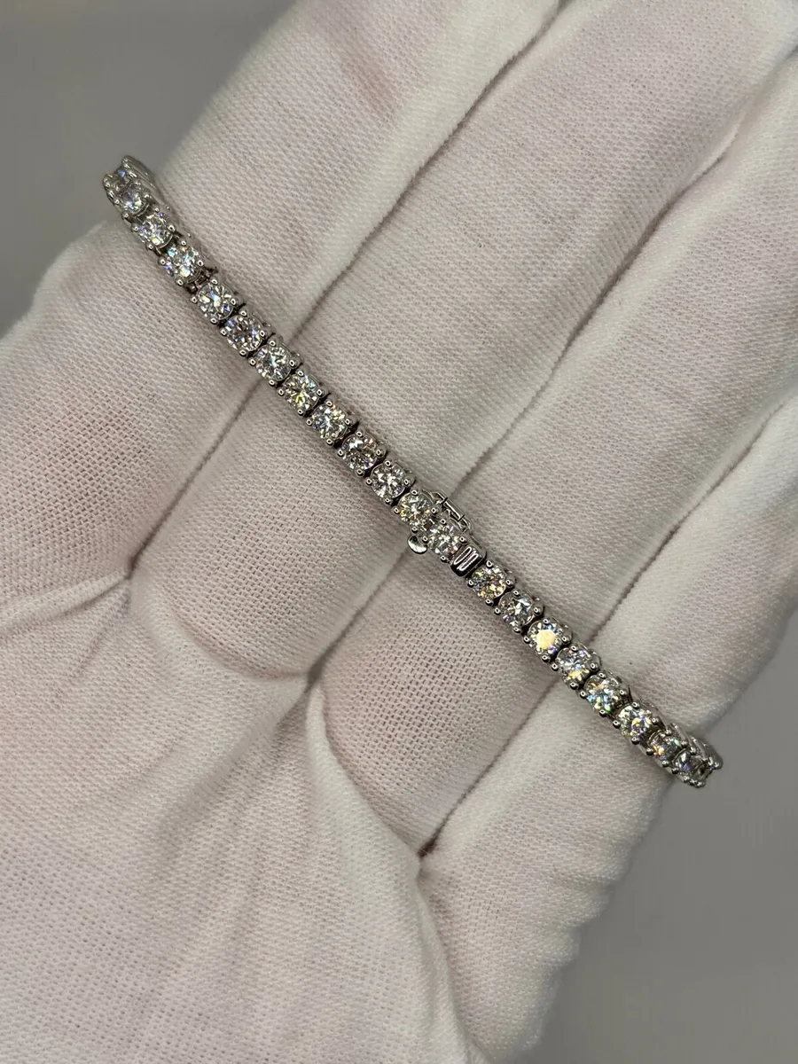 New Diamond Tennis Bracelet (Appraisal €4,700) - Image 4