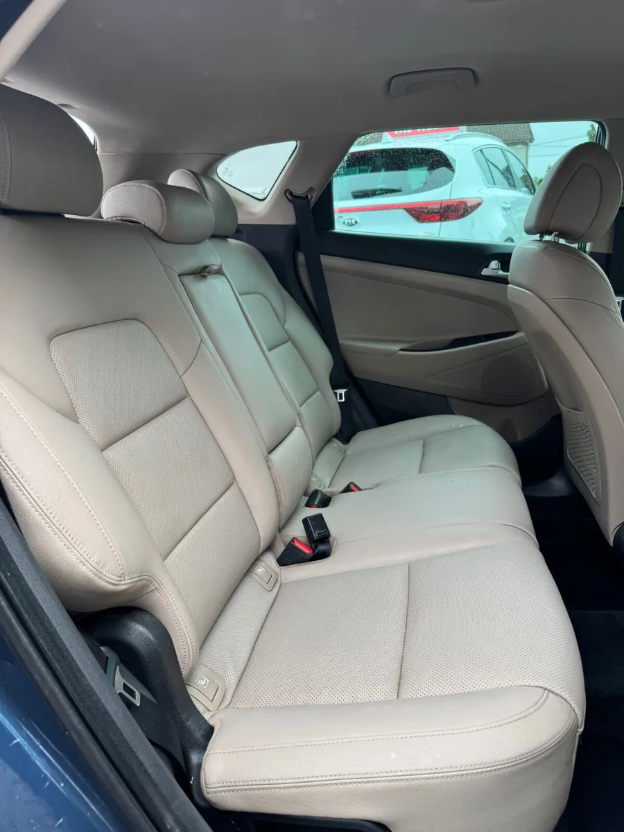 Hyundai Tucson Executive - Image 4