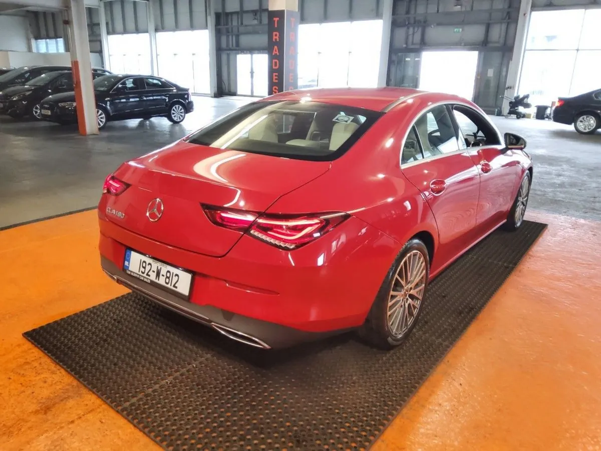 Mercedes-Benz CLA CLA 180 - Image 3