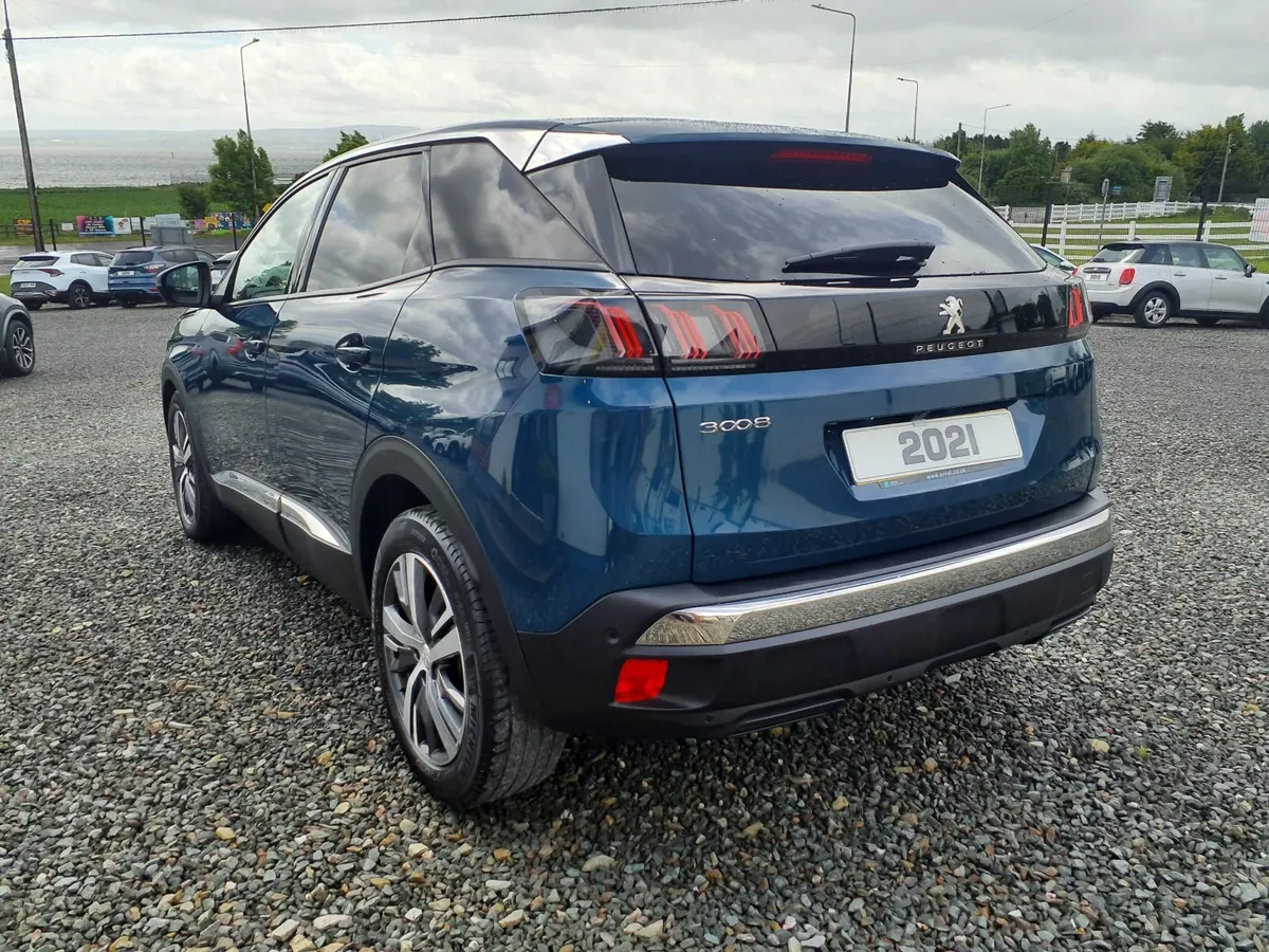 2021 Peugeot 3008 Allure HDi  Only 18k Miles! - Image 3