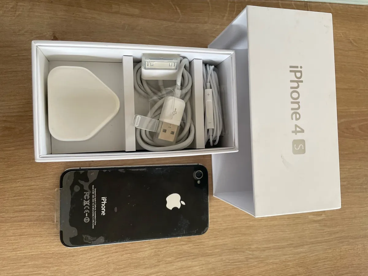 iPhone 4s iPhone 5 - Image 1