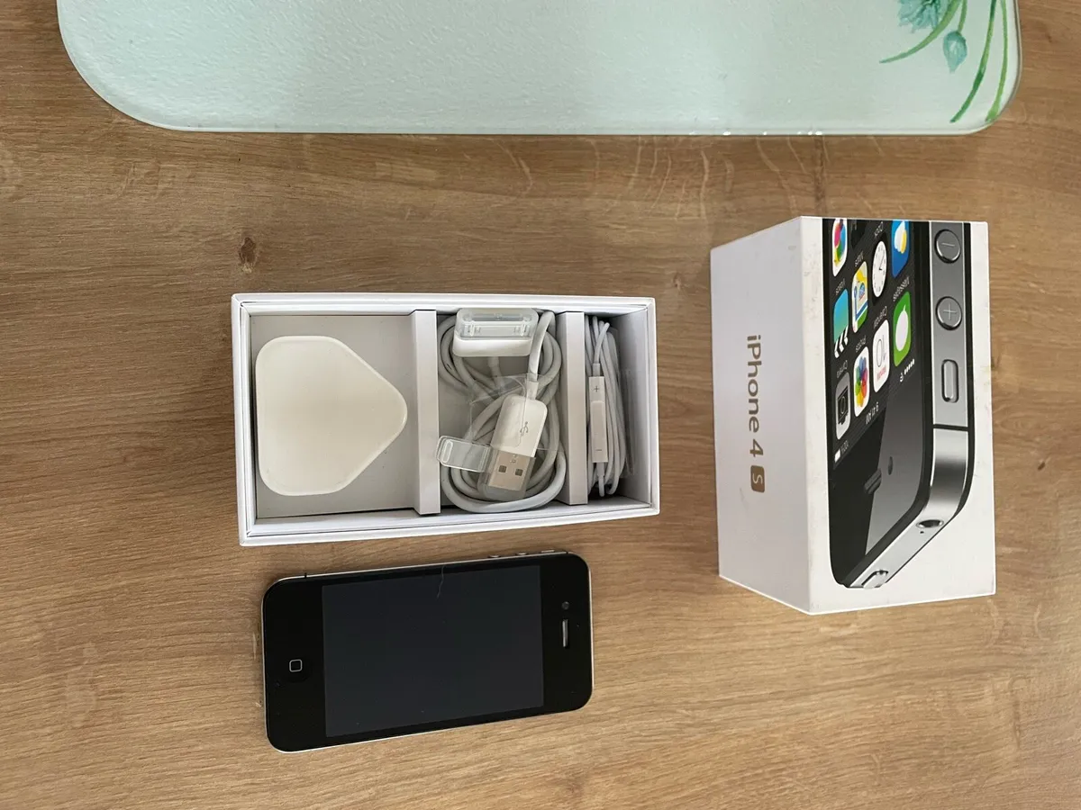 iPhone 4s iPhone 5 - Image 2