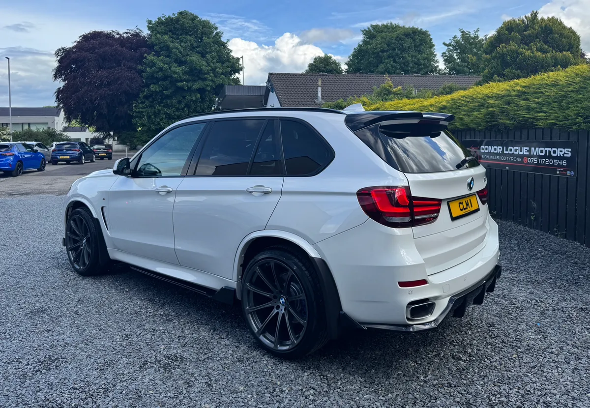 2016 BMW X5 M SPORT 40D X DRIVE PAN ROOF 7 SEATS - Image 2