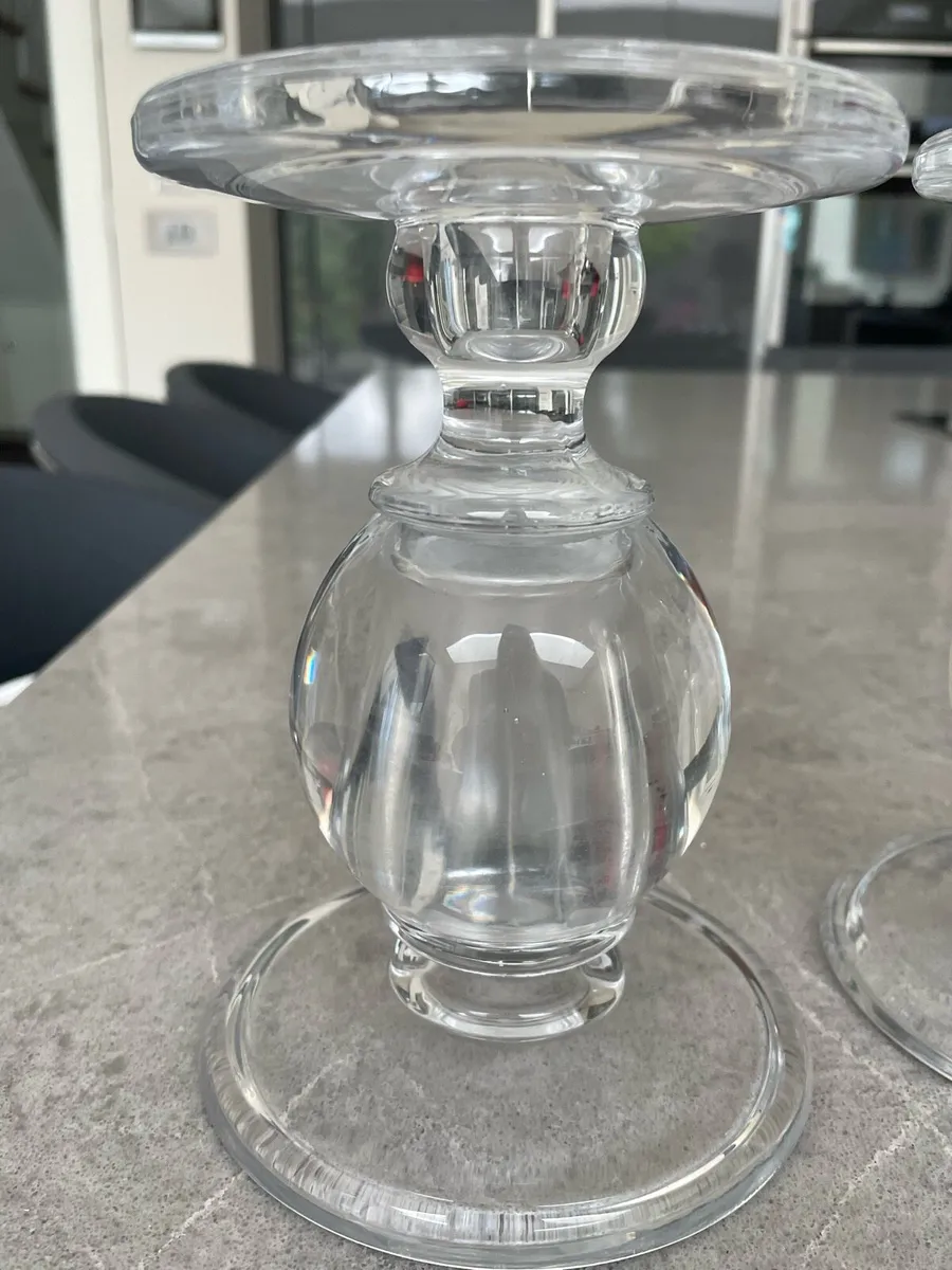 Pair of glass candlesticks - Image 4