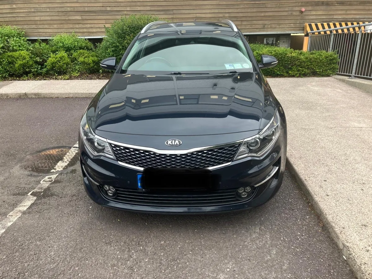 172 Kia Optima Estate -Top Spec-Low KM - Image 1