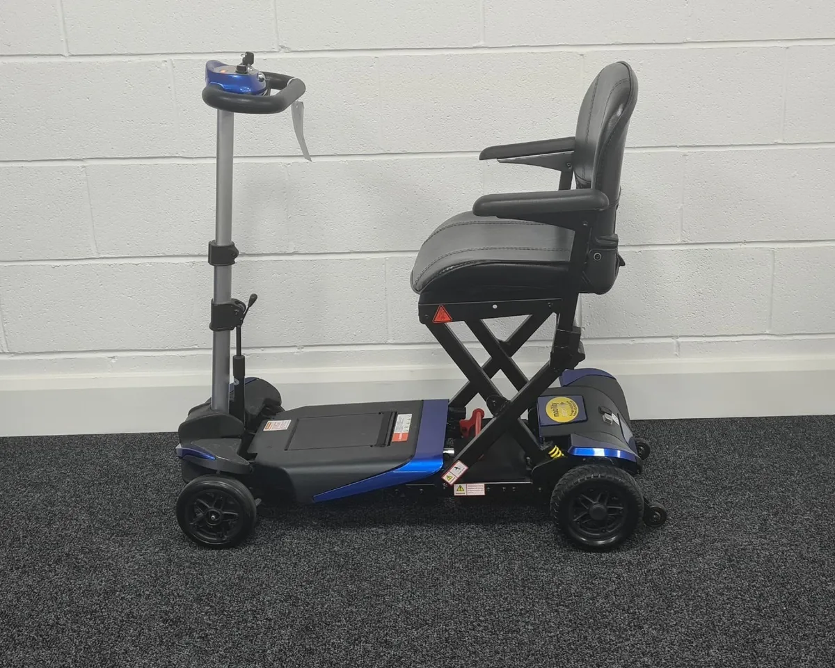 Monarch Smarti Auto Fold Mobility Scooter - Image 2