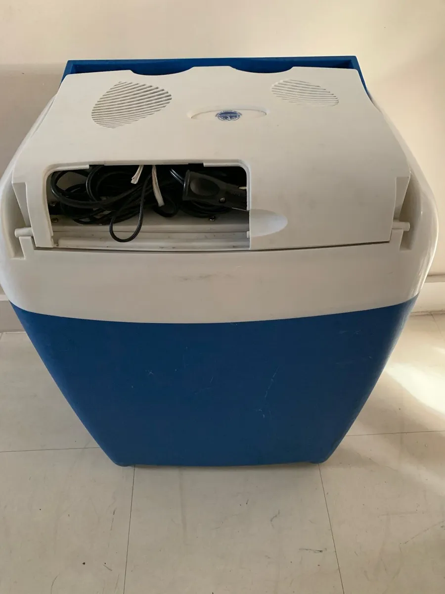 Cool Box - Image 2