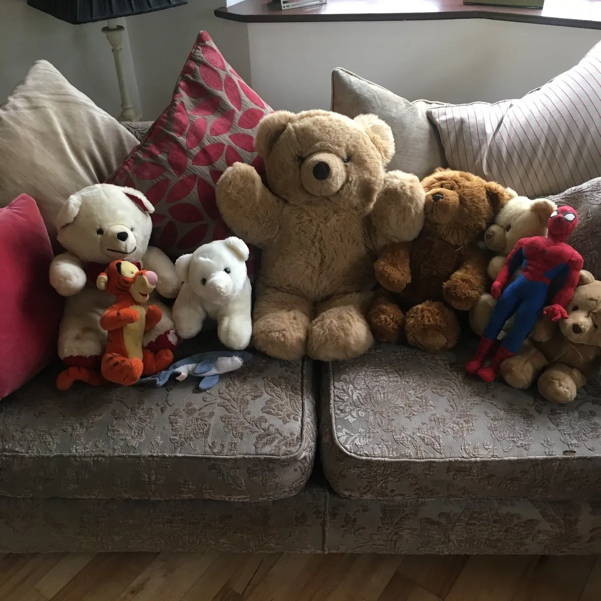 Teddy’s - Image 1