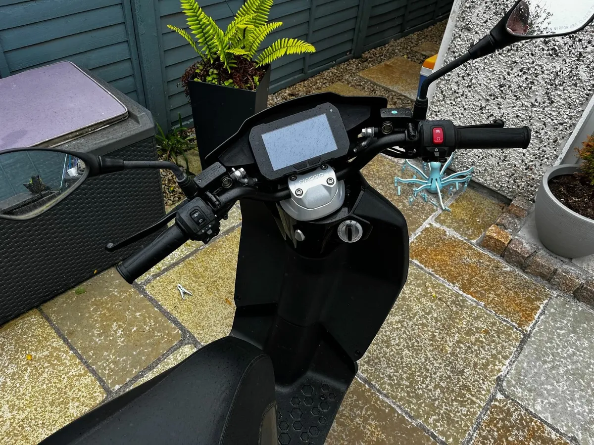 Piaggio 1 2023 - Image 3