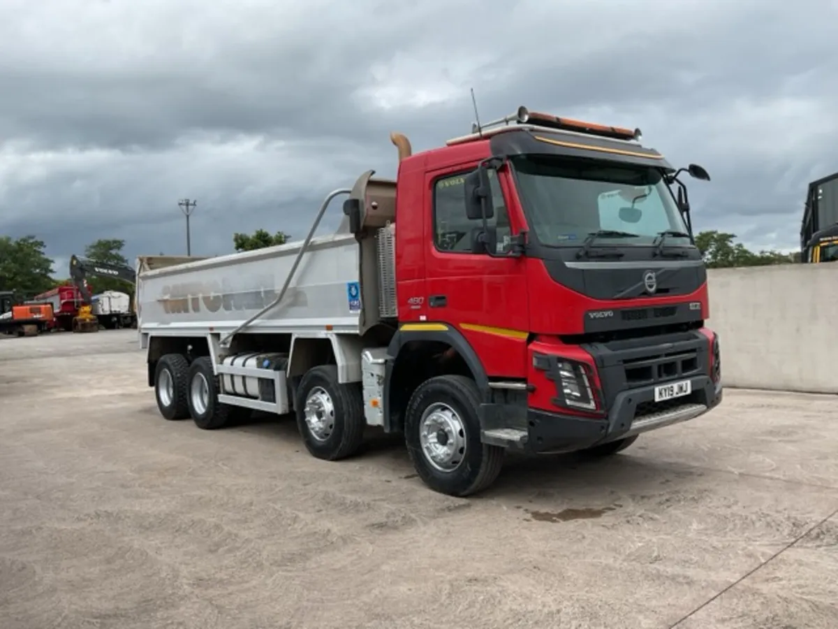 2019 Volvo FMX460 8x4 Alloy Tipper - Image 1