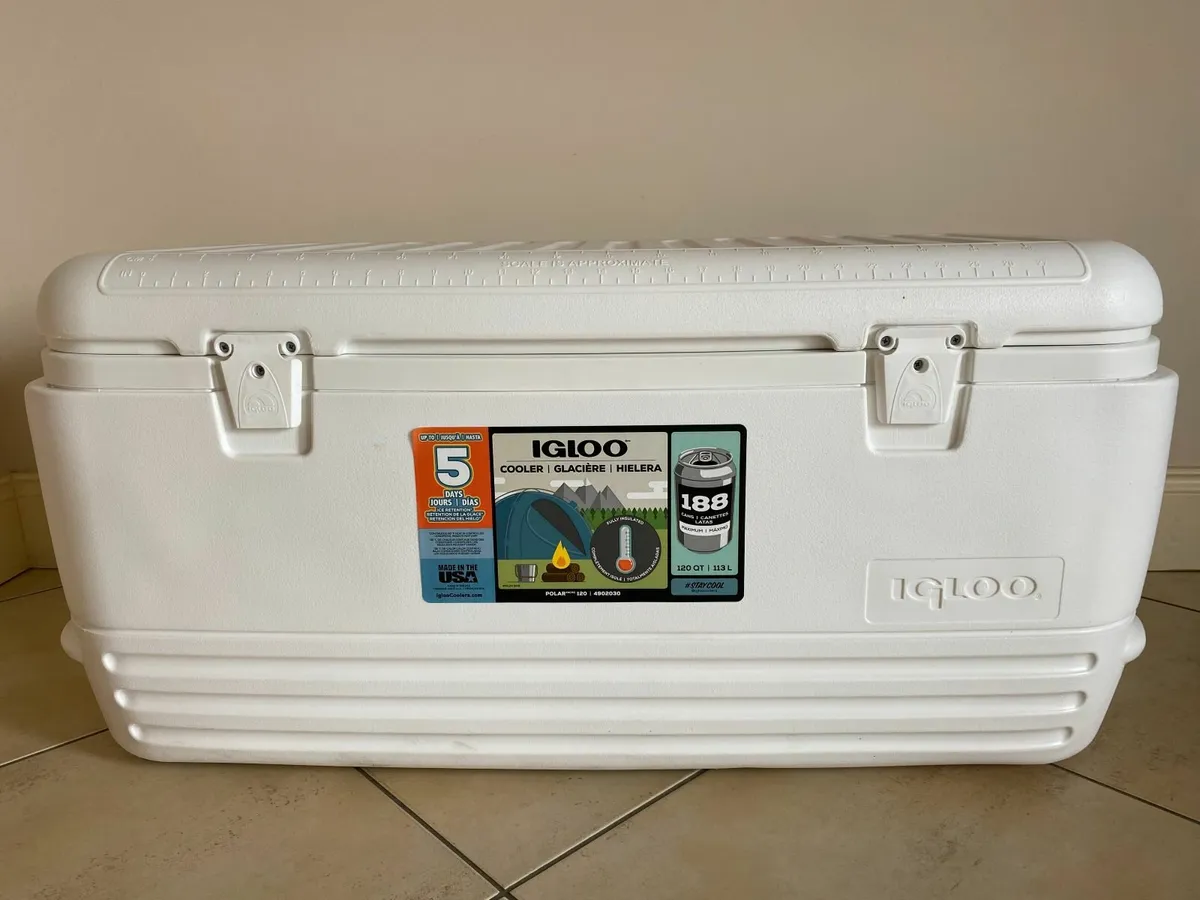 Igloo 113L Cooler Box - Image 1